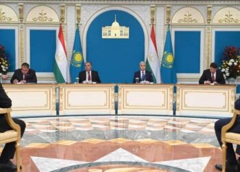 ТҮРКІСТАН МЕН ХУДЖАНД ЕНДІ БАУЫРЛАС ҚАЛАЛАР