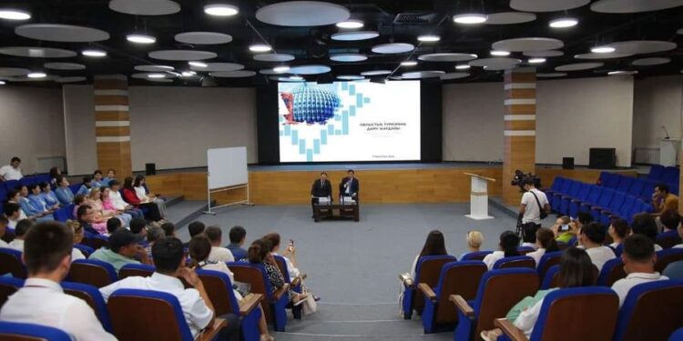ТҮРКІСТАННЫҢ ТУРИСТІК ӘЛЕУЕТІН АРТТЫРУ ТАЛҚЫЛАНДЫ