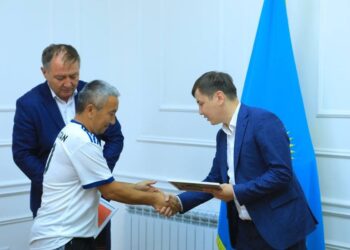 ЧЕМПИОНАТ ЖЕҢІМПАЗДАРЫНА ҚҰРМЕТ КӨРСЕТІЛДІ
