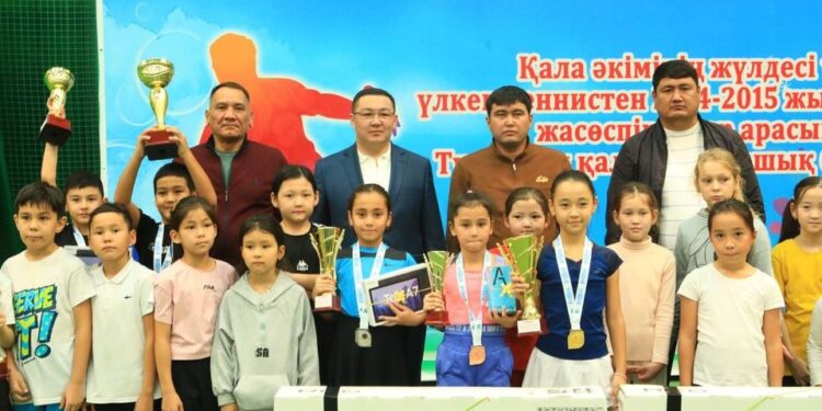 ҮЛКЕН ТЕННИСТЕН ҚАЛА ӘКІМІ ЖҮЛДЕСІНІҢ ЖЕҢІМПАЗДАРЫ АНЫҚТАЛДЫ