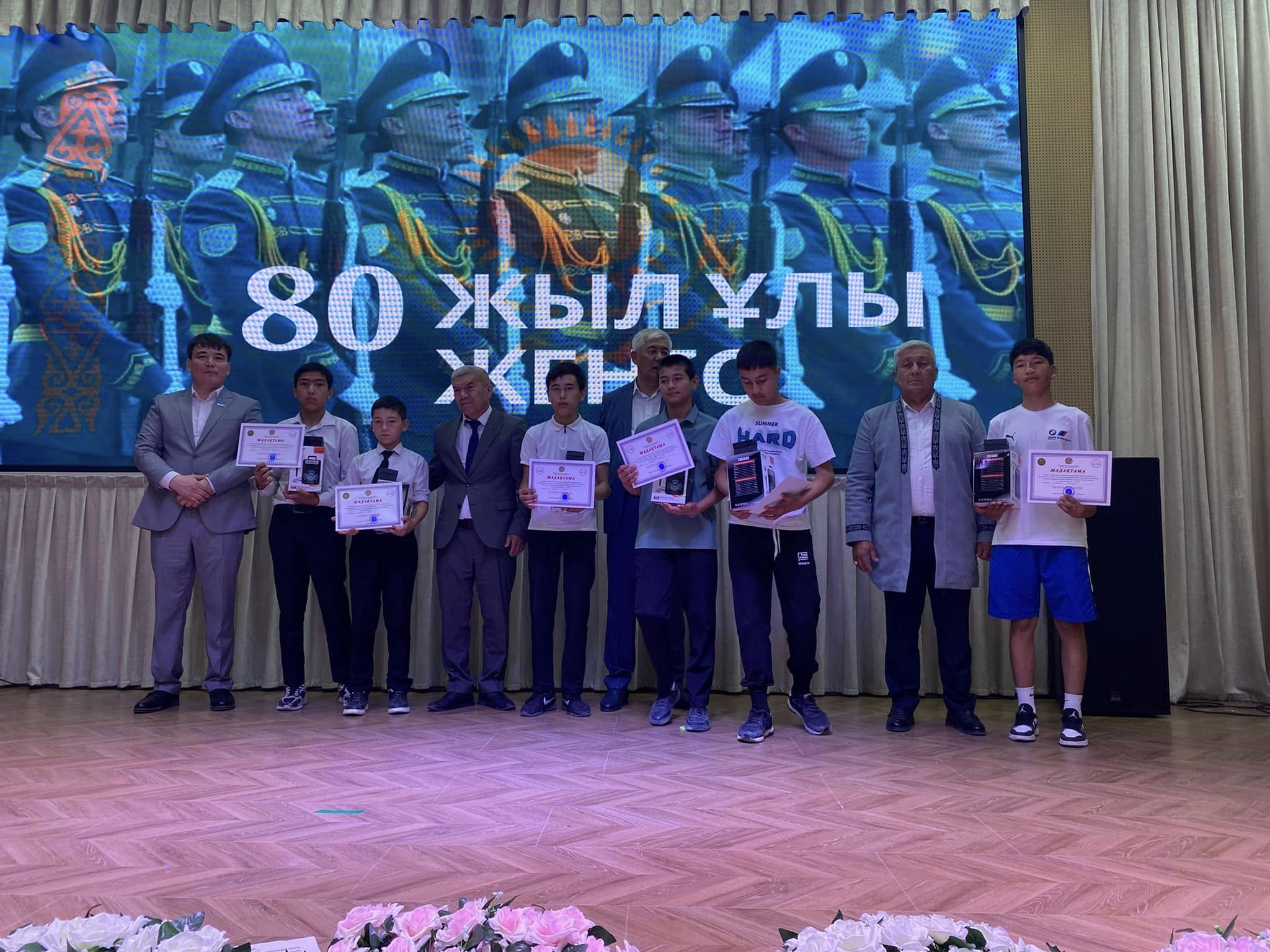ЖЕҢІСКЕ ҚҰРМЕТ – ҰРПАҚҚА  ӨНЕГЕ!