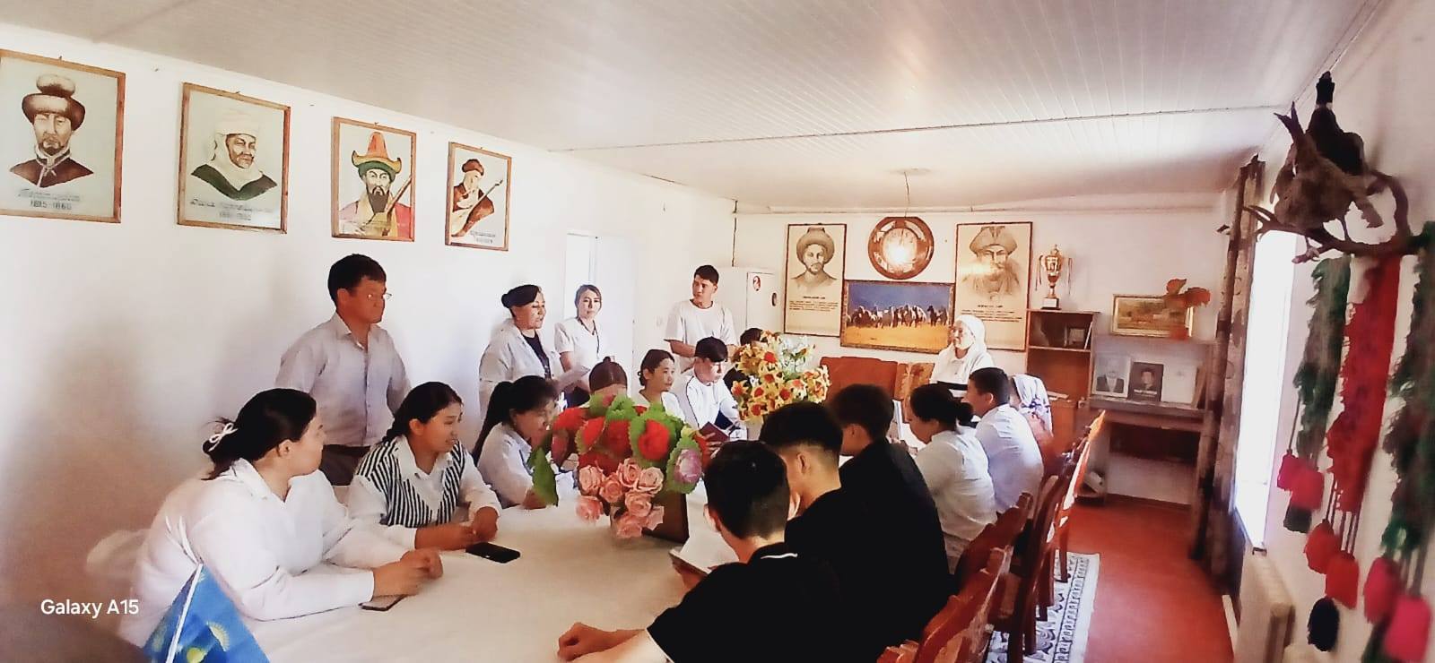 «ГЕНДЕРЛІК САЯСАТ-ҚОҒАМДЫҚ ӨМІРДІҢ ТЕҢДІГІ» ТАҚЫРЫБЫНДА ӨТКІЗІЛГЕН ДӨҢГЕЛЕК ҮСТЕЛ