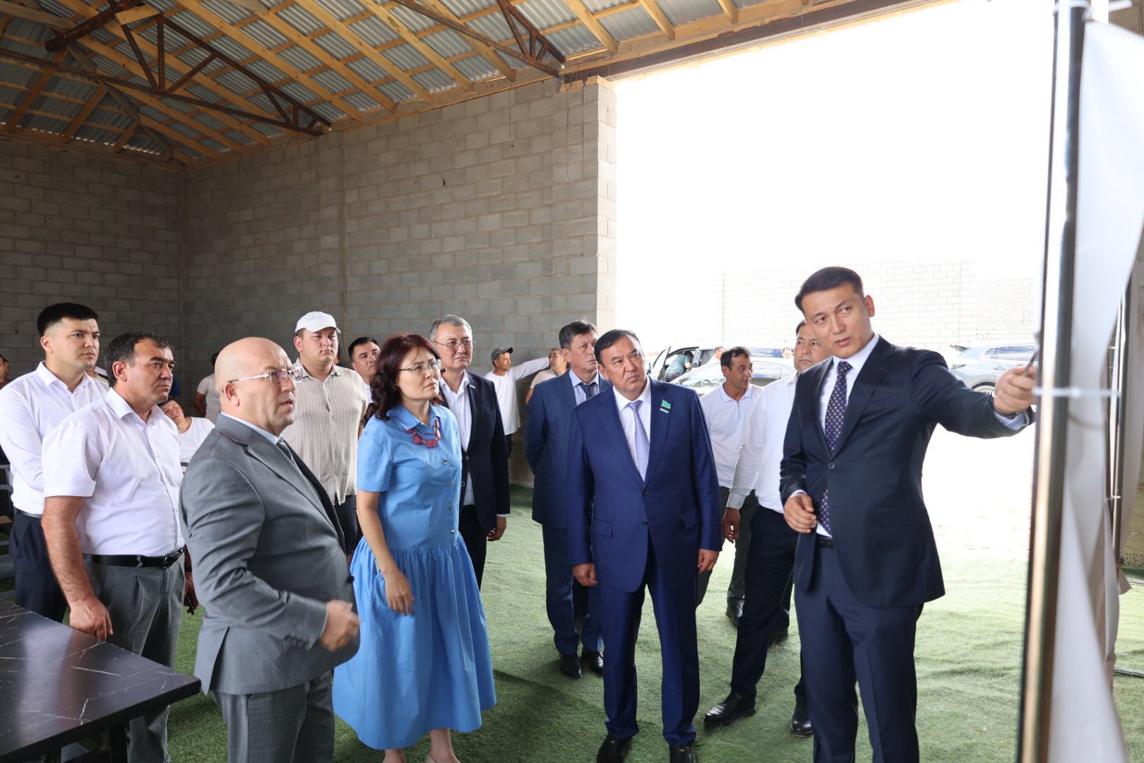 САУРАНДА ІРІ МАЛ БОРДАҚЫЛАУ АЛАҢДАРЫ ІСКЕ ҚОСЫЛУДА: МӘЖІЛІС ДЕПУТАТЫ ЖОБАМЕН ТАНЫСТЫ