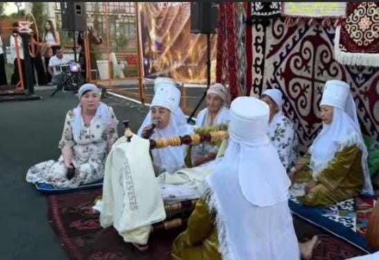 Сауран: «Салт-дәстүрім – асыл қазынам» атты танымдық-мәдени кеш өтті